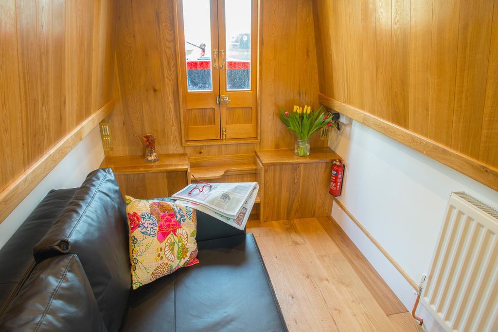 Hotel Narrowboat Puzzle Ely Exterior foto